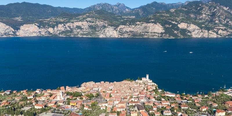 Circular tour of the Madonna dell'Accoglienza, tour